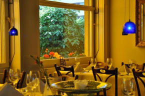 Отель Hotel Landhus  Цю́рих